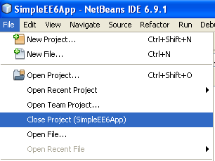 NetBeans IDE: selecting the Java web application project, closing the project